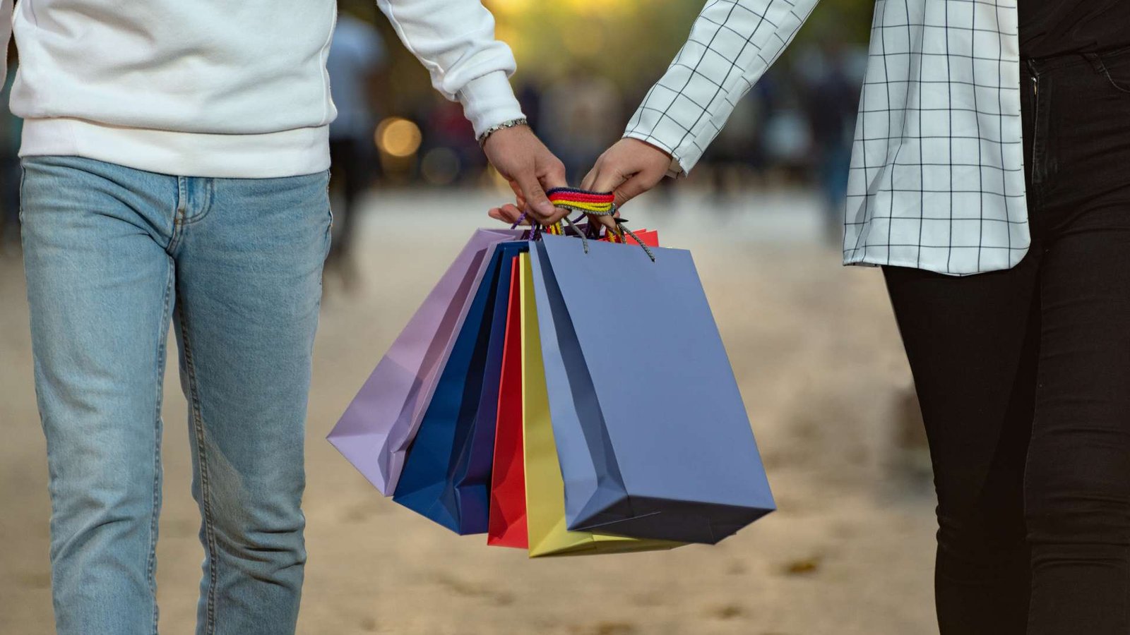 Cetak Paper Bag Magelang Berkualitas & Murah Harga Grosir Cetak Paper Bag Magelang Berkualitas & Murah Harga Grosir